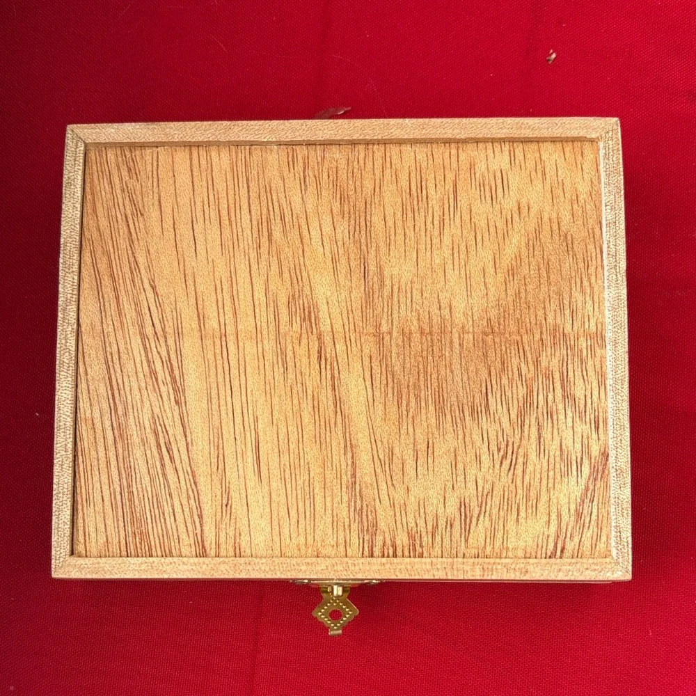 N/A elegant folding